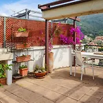 Lisa's Stylish Floor Flat & Double Pool Pietra Ligure